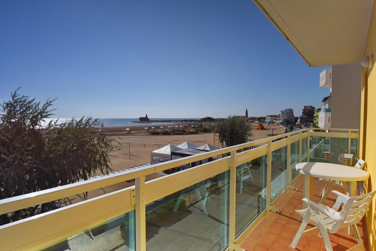 Hotel Villa Olga Caorle Bagian luar foto