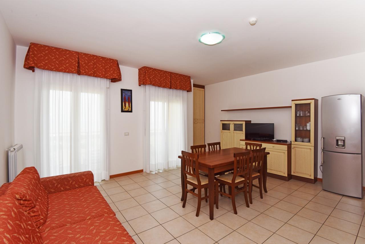 Hotel Villa Olga Caorle Bagian luar foto